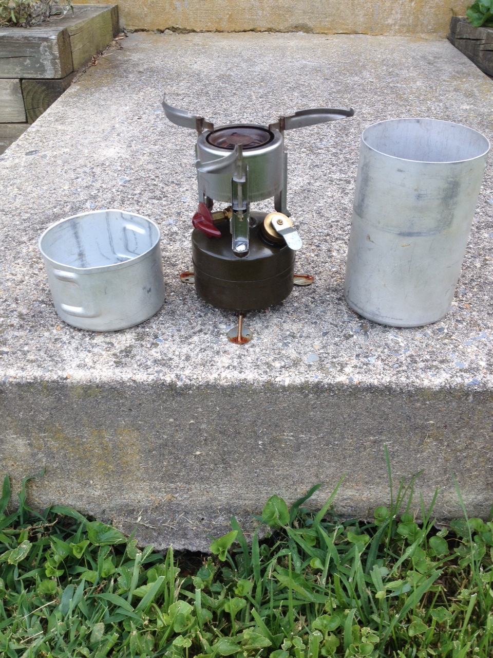 G.I. Stove 1948 and on to Viet Nam. Green front, a bit bigger, different burner arrangement. Can is the same as 1944 G.I. Stove 1948 and on to Viet Nam. Green front, a bit bigger, different burner arrangement. Can is the same as 1944